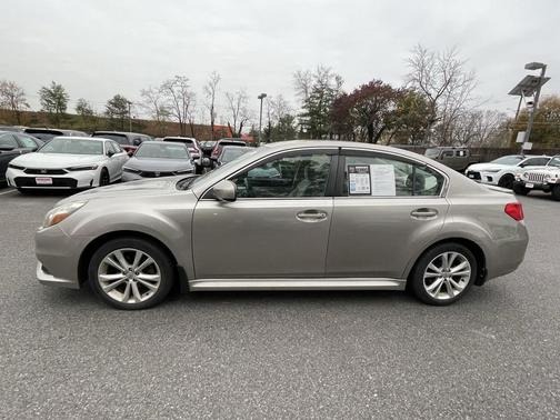 2014 Subaru Legacy Premium