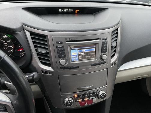 2014 Subaru Legacy Premium