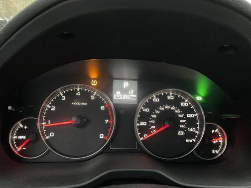 2014 Subaru Legacy Premium