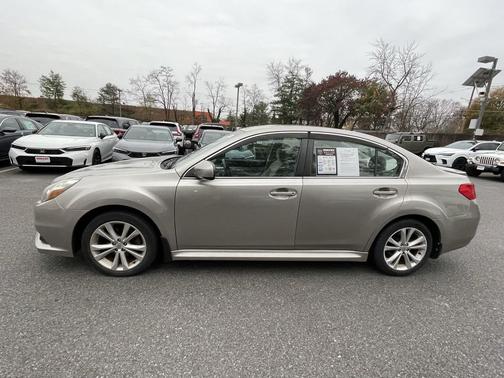 2014 Subaru Legacy Premium