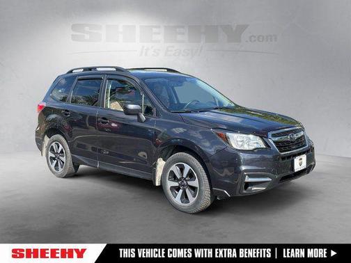 Dark Gray Metallic 2018 Subaru Forester 2.5i Premium