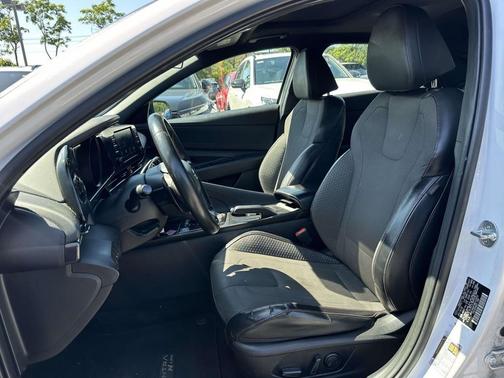 Ceramic White 2021 Hyundai ELANTRA N Line