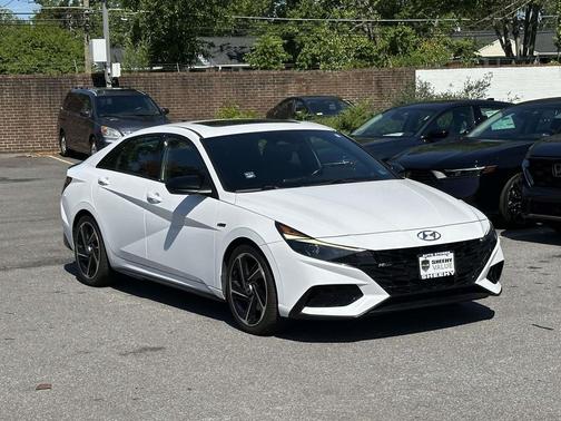 Ceramic White 2021 Hyundai ELANTRA N Line
