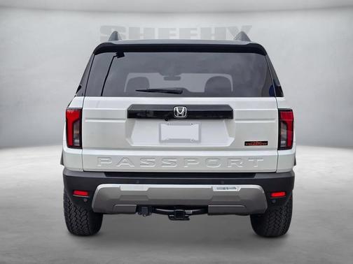 Platinum White Pearl 2026 Honda Passport AWD TrailSport Elite