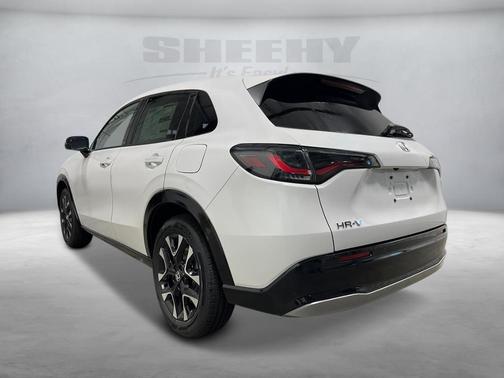 Platinum White Pearl 2026 Honda HR-V EX-L