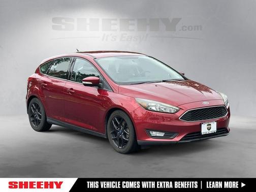 RUBY RED TINTED CLEARCOAT 2016 Ford Focus SE