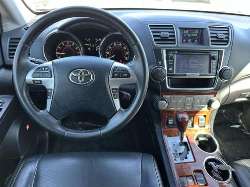 2013 Toyota Highlander Limited