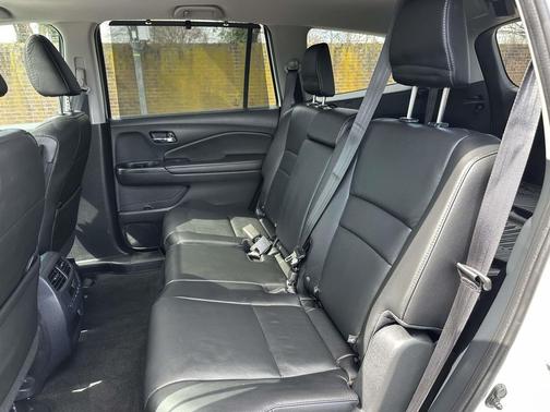 2022 Honda Pilot AWD Special Edition