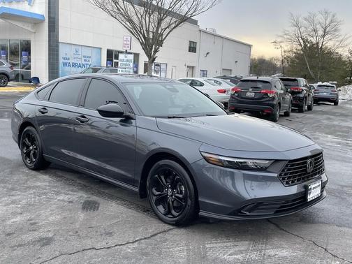 2025 Honda Accord Sport SE 1.5T