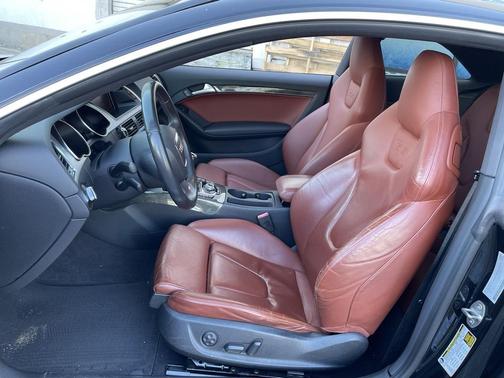 2010 Audi S5 4.2 Premium Plus