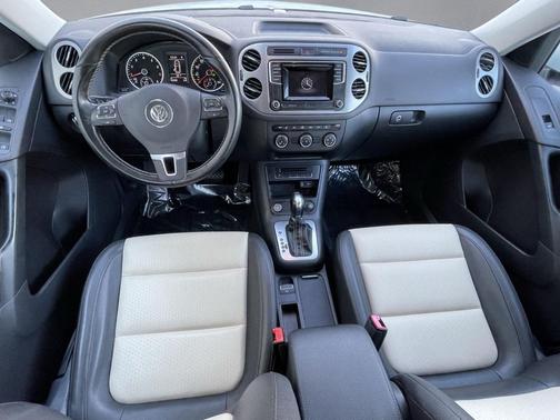 2016 Volkswagen Tiguan S