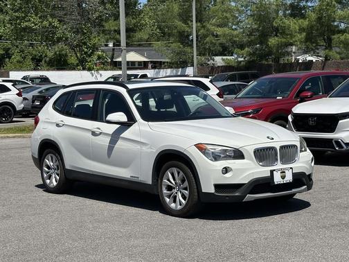 Alpine White 2014 BMW X1 xDrive 28i