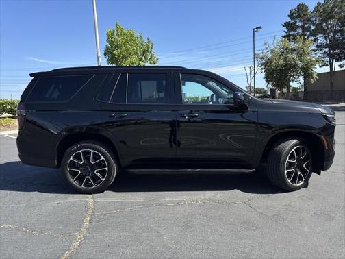 2025 Chevrolet Tahoe 4WD RST