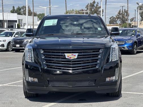 2020 Cadillac Escalade Platinum