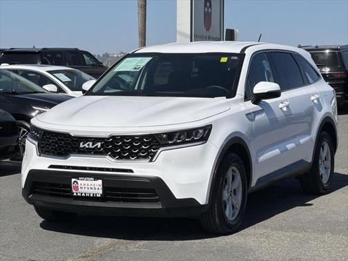 2023 Kia Sorento LX