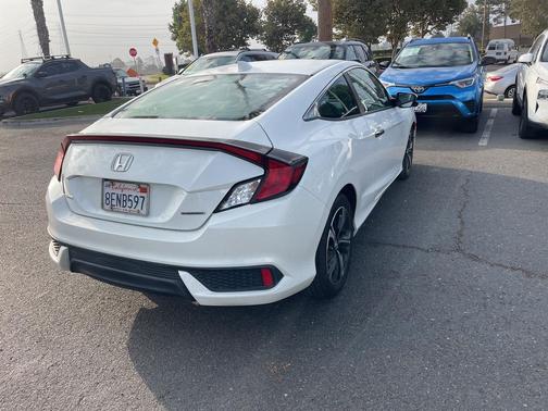 2018 Honda Civic Touring