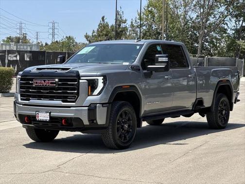 2024 GMC Sierra 2500 AT4