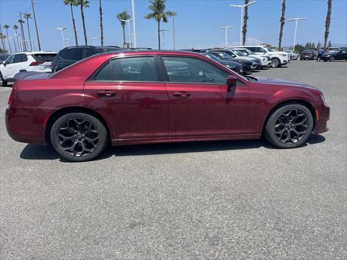 2020 Chrysler 300 S