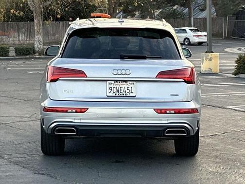 2023 Audi Q5 45 S line Premium