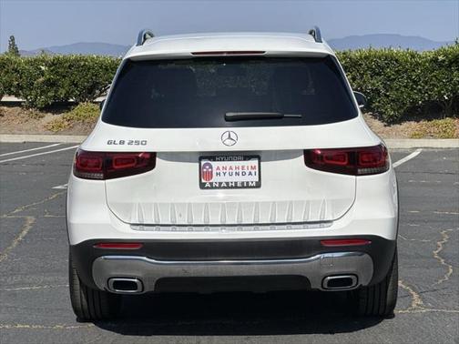 2022 Mercedes-Benz GLB 250 Base