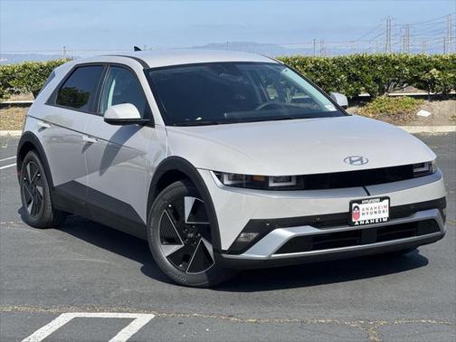 2025 Hyundai IONIQ 5 SE