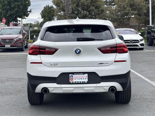 2022 BMW X2 xDrive28i