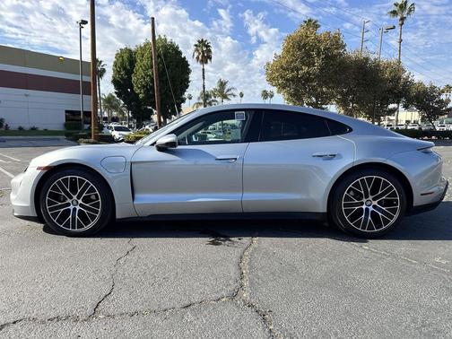 2021 Porsche Taycan Base