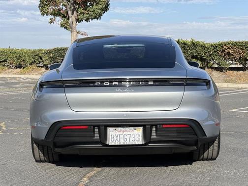 2021 Porsche Taycan Base