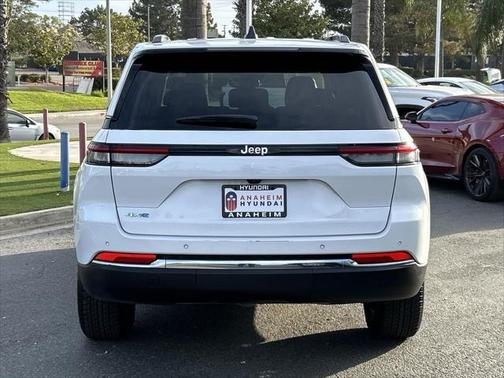 2024 Jeep Grand Cherokee 4xe Base