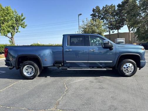 2024 Chevrolet Silverado 3500 High Country