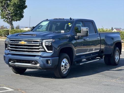2024 Chevrolet Silverado 3500 High Country