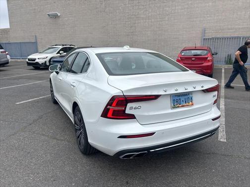 2022 Volvo S60 T5 Inscription