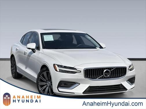 2022 Volvo S60 T5
