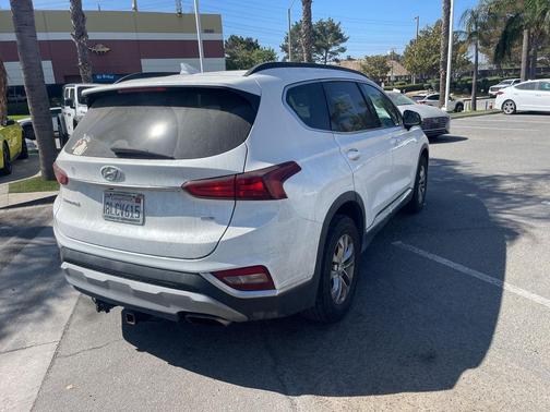 2019 Hyundai SANTA FE SEL 2.4