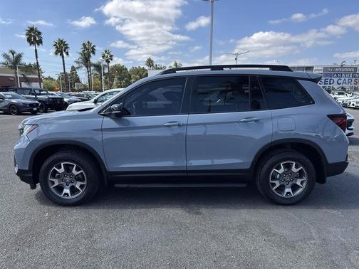 2022 Honda Passport AWD TrailSport