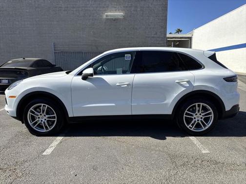 2021 Porsche Cayenne Base