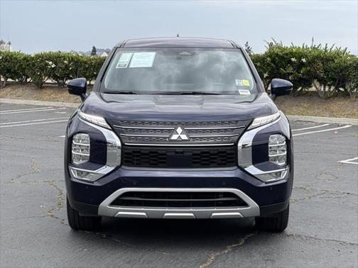 2023 Mitsubishi Outlander SE Black Edition 2WD