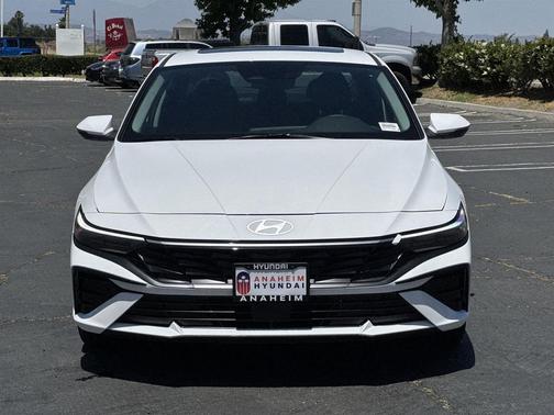 2025 Hyundai ELANTRA HEV Limited