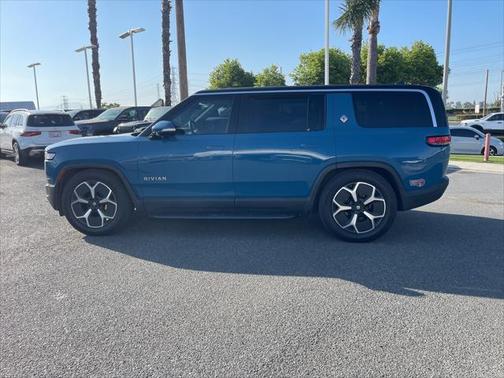 2023 Rivian R1S Adventure