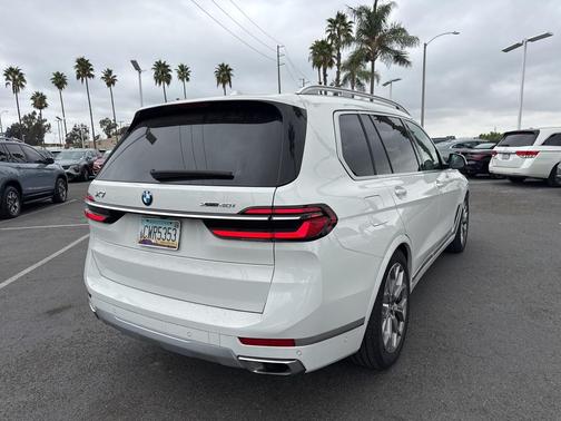 2023 BMW X7 xDrive40i