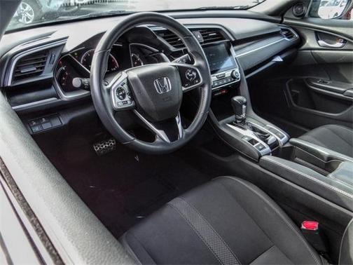 Photo 3 of 24 of 2021 Honda Civic Sport