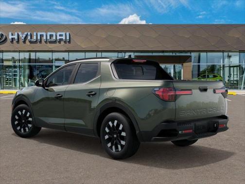 2025 Hyundai SANTA CRUZ SEL Activity