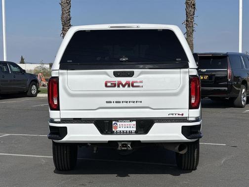 2022 GMC Sierra 2500 AT4
