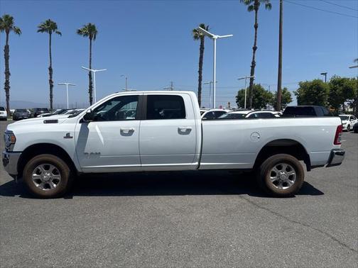 2022 RAM 2500 Big Horn Crew Cab 4x4 8' Box