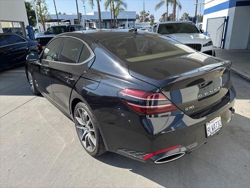 2022 Genesis G70 3.3T RWD