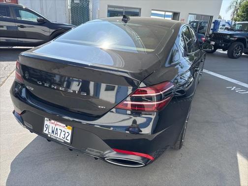 2022 Genesis G70 3.3T RWD
