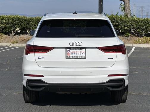 2023 Audi Q3 Premium 45 TFSI S line quattro Tiptronic