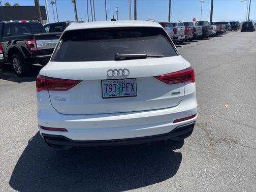 2023 Audi Q3 Premium 45 TFSI S line quattro Tiptronic