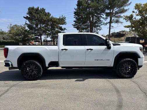 2020 GMC Sierra 2500 Denali