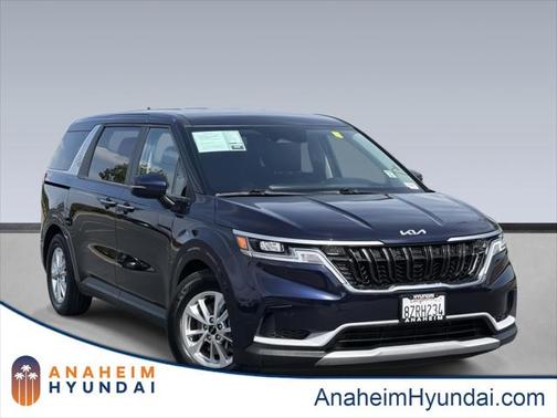 2022 Kia Carnival LXS